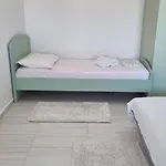 Flora Lapad דוברובניק